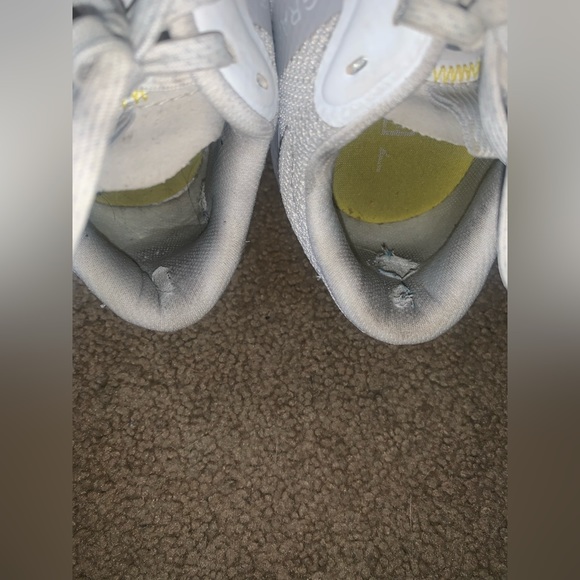 Cole Haan Women's Zerogrand Outpace Runner Ii Running Shoe - White Mesh - 6.5B - Picture 8 of 11